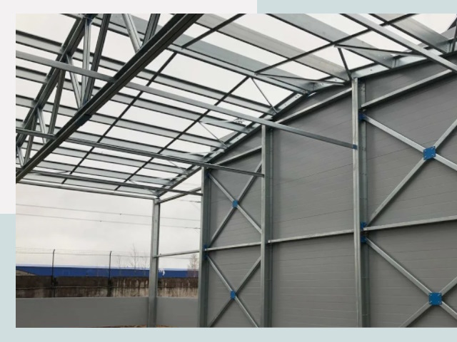 Каркасные ангары от СтальСтрой-Вль по цене от 608 руб.